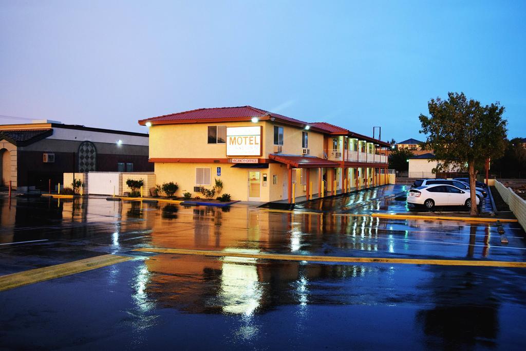 Mojave Inn 维克多维尔 外观 照片